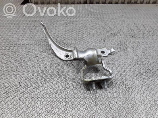 Audi A4 S4 B7 8E 8H Tailgate/trunk/boot hinge 8E9827299
