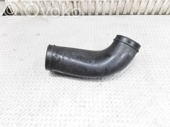 Audi A8 S8 D2 4D Air intake duct part 077129627