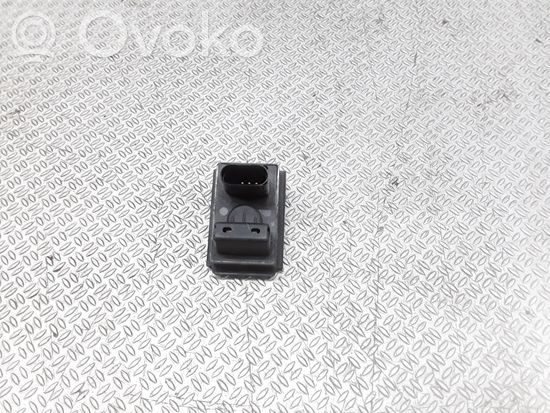 Audi A8 S8 D2 4D Sensor 4B0907659