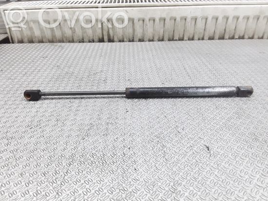 Audi A8 S8 D2 4D Tailgate/trunk strut/damper