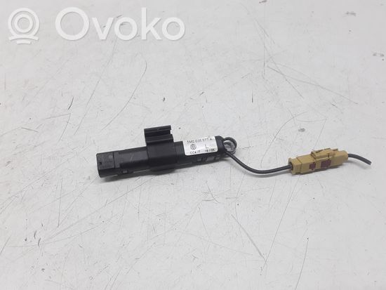 Volkswagen Golf Plus Aerial antenna amplifier 5M0035577