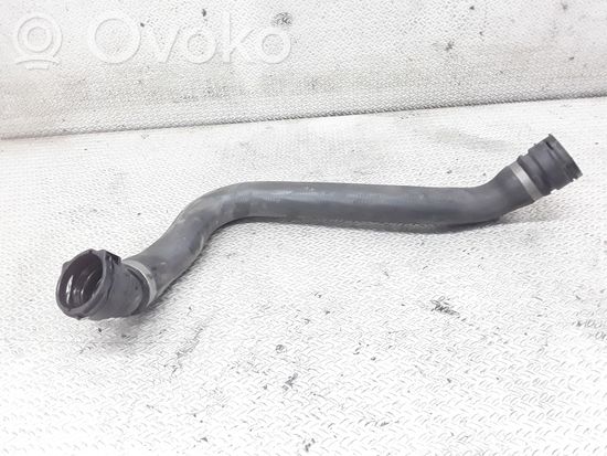 BMW 5 E39 Engine coolant pipe/hose