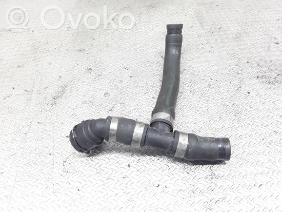 BMW 5 E39 Engine coolant pipe/hose