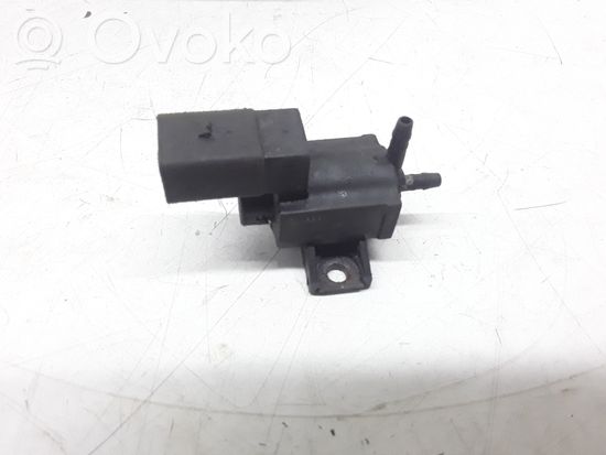 Volkswagen Phaeton Turbo solenoid valve 037906283D