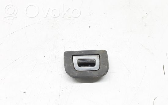 BMW 7 E65 E66 Tie down hook / loop