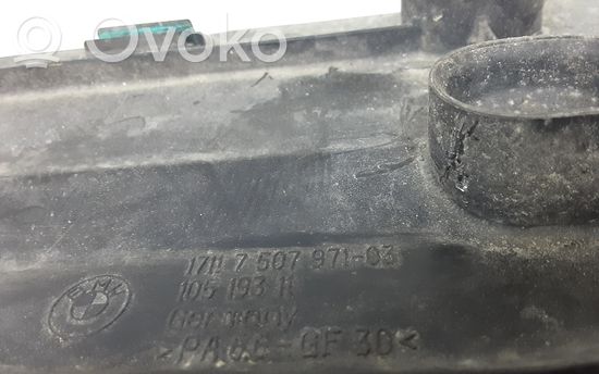 BMW 7 E65 E66 Top upper radiator support slam panel 17117507971