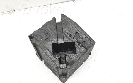Audi A2 Tool set 8Z0012109N