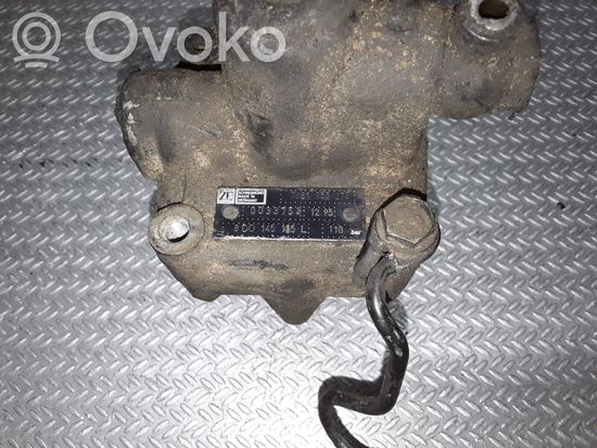 Audi A4 S4 B5 8D Power steering pump 8D0145155L