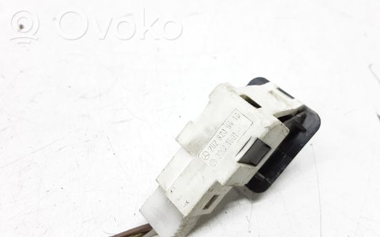 Mercedes-Benz E W211 Front door sensor 2028209410