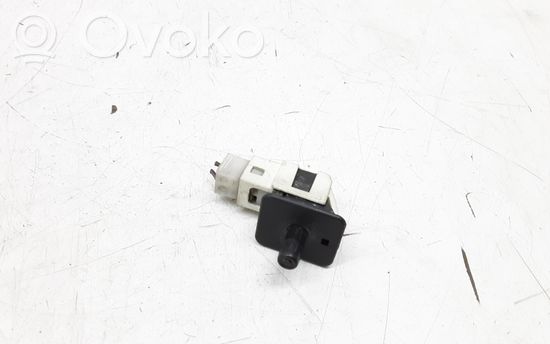 Mercedes-Benz E W211 Front door sensor 2028209410