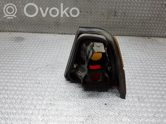 Volkswagen PASSAT B2 Rear/tail lights 53377R7