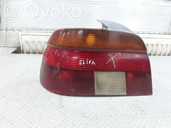 BMW 5 E39 Rear/tail lights 8358031