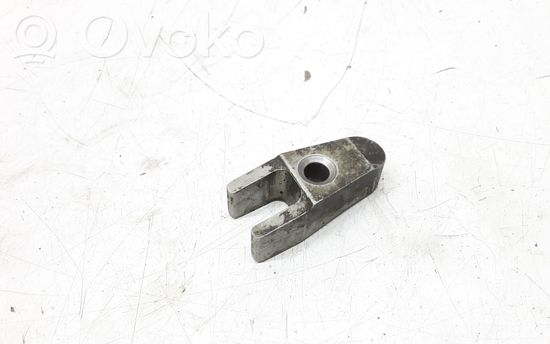Mercedes-Benz Sprinter W901 W902 W903 W904 Fuel Injector clamp holder
