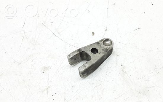 Mercedes-Benz Sprinter W901 W902 W903 W904 Fuel Injector clamp holder