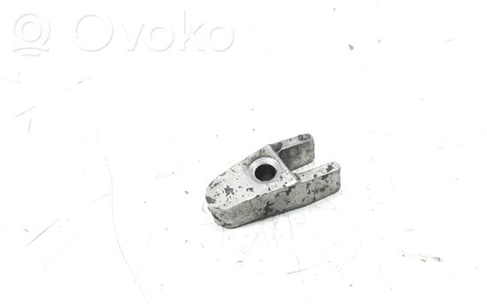 Mercedes-Benz Sprinter W901 W902 W903 W904 Fuel Injector clamp holder