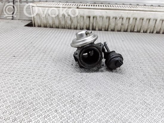 Volkswagen Polo III 6N 6N2 6NF EGR valve 038131501E