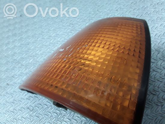 BMW 3 E36 Front indicator light 1387044