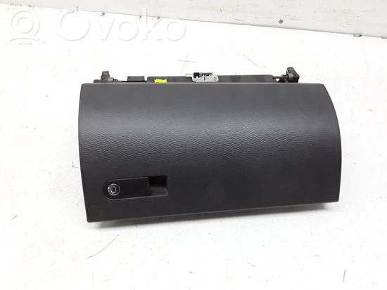 Volkswagen Multivan T5 Glove box 7H5857239