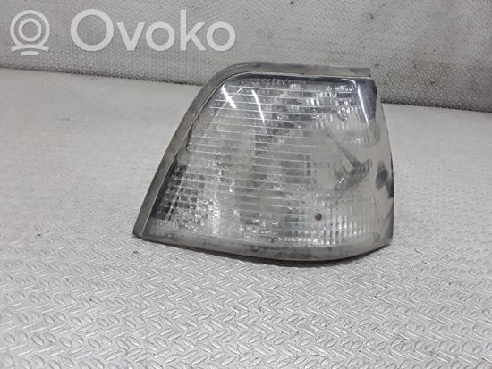 BMW 3 E36 Front indicator light 183271B