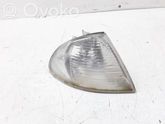 BMW 3 E46 Front indicator light 185419