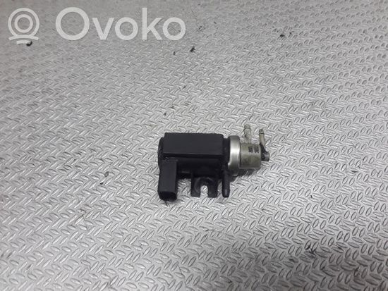 Volkswagen PASSAT B5.5 Turbo solenoid valve