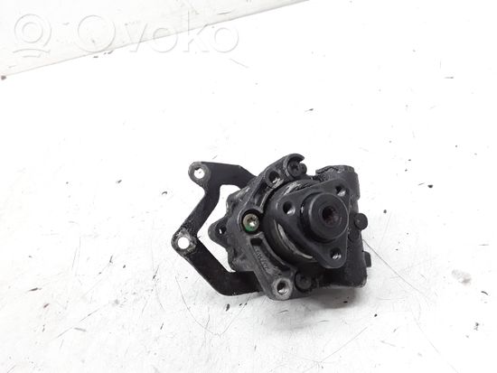 BMW 5 E39 Power steering pump
