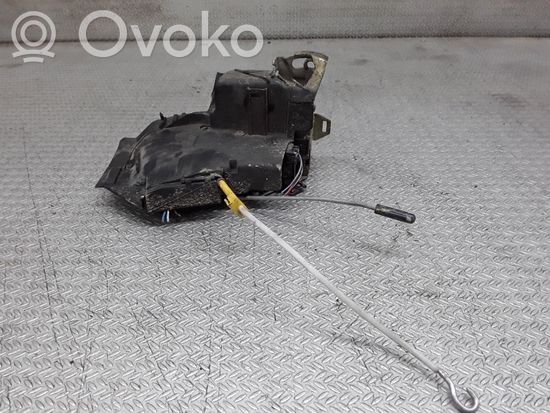 BMW 5 E39 Front door lock 40620751