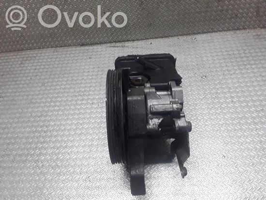 BMW 5 E39 Power steering pump 1928100271