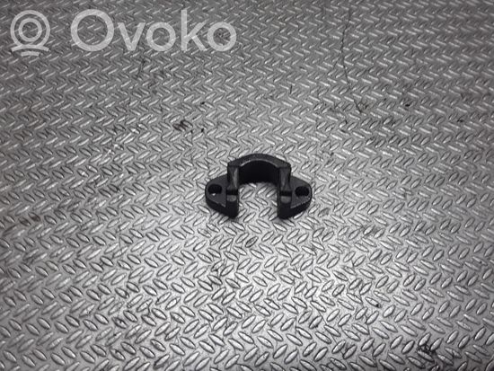BMW 3 E46 Fuel Injector clamp holder