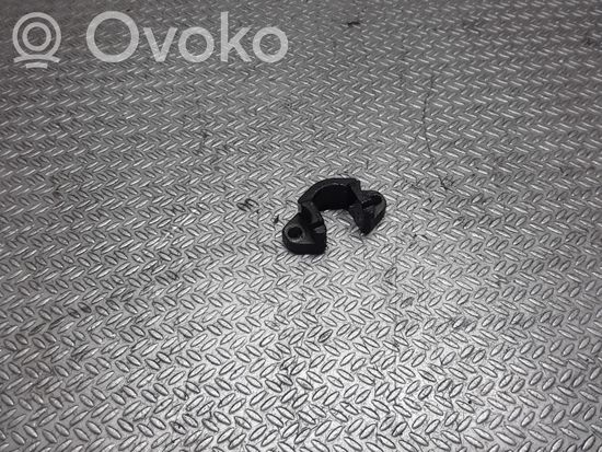 BMW 3 E46 Fuel Injector clamp holder