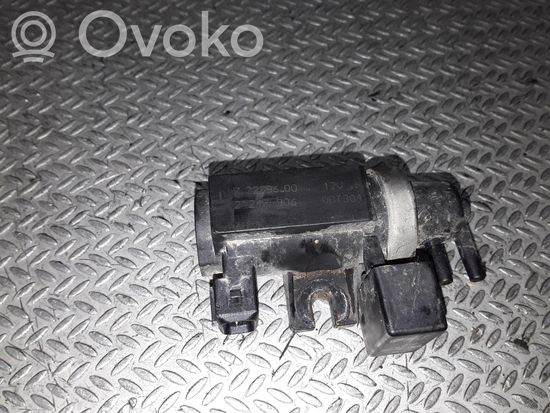 BMW 5 E39 Turbo solenoid valve 72279600