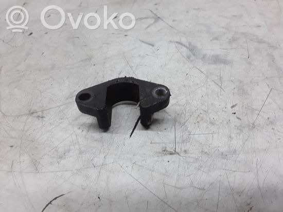 BMW 5 E39 Fuel Injector clamp holder