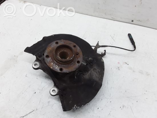 BMW 5 E60 E61 Front wheel hub