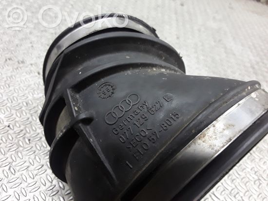 Audi A8 S8 D2 4D Air intake duct part 077129627