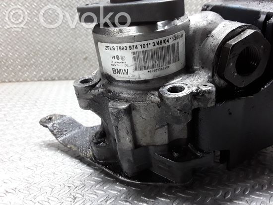 BMW 5 E60 E61 Power steering pump 7693974101