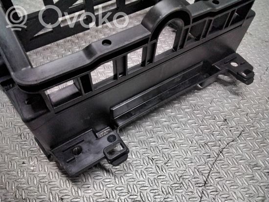 BMW 5 E60 E61 Radio/GPS head unit trim 703411819