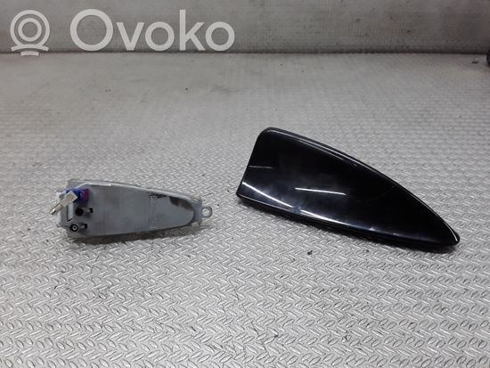 BMW 5 E60 E61 Aerial GPS antenna 695734402