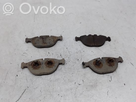 BMW X5 E53 Brake pads (front)