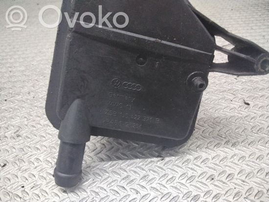 Audi A3 S3 8L Power steering fluid tank/reservoir ZSB1J0422371