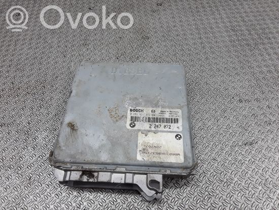 BMW 5 E39 Engine control unit/module 2247072 0281001373