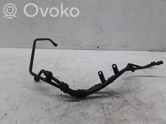 Mercedes-Benz C W202 Gearbox oil cooler pipe/hose