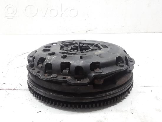 BMW 5 E39 Clutch set kit 21211223687