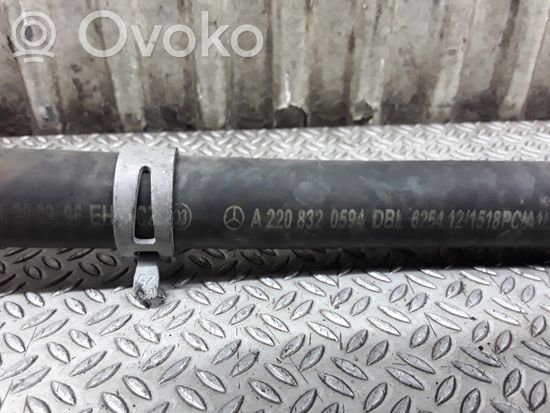 Mercedes-Benz S W220 Engine coolant pipe/hose A2208320594
