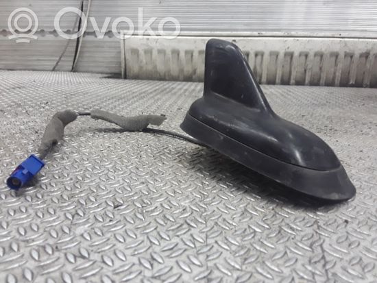 Audi A6 S6 C5 4B Aerial GPS antenna 3C0035507