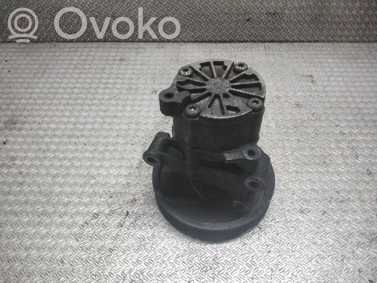 Mercedes-Benz E W210 Power steering pump 2106473 RP1777