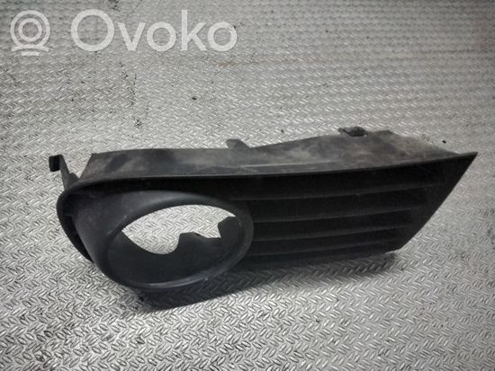 Volkswagen Golf V Front bumper lower grill 1K0853666B
