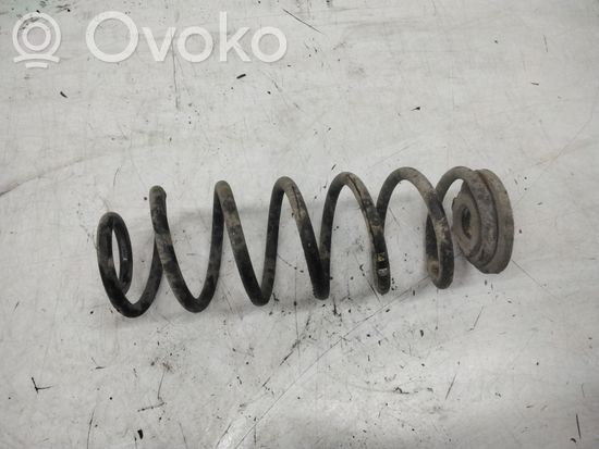 Volkswagen Golf V Rear coil spring