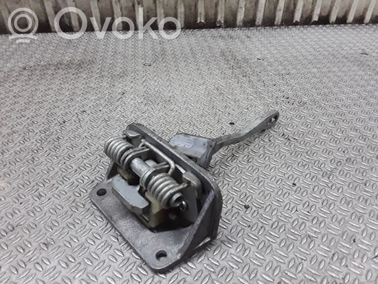 Audi A2 Front door check strap stopper