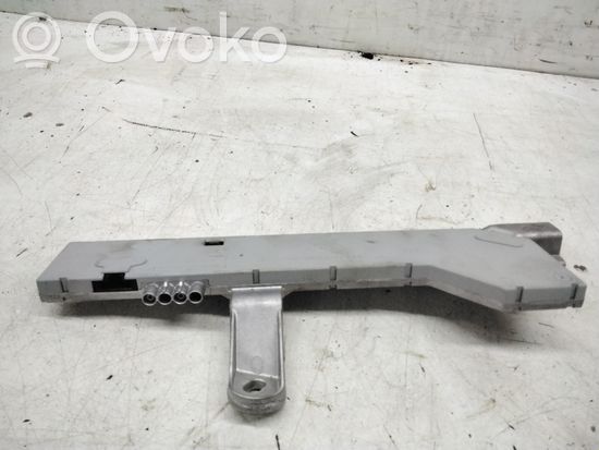 Mercedes-Benz E W211 Aerial antenna amplifier A2118204189
