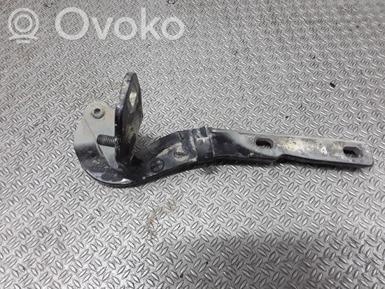 Audi A2 Tailgate/trunk/boot hinge 8Z0827300A